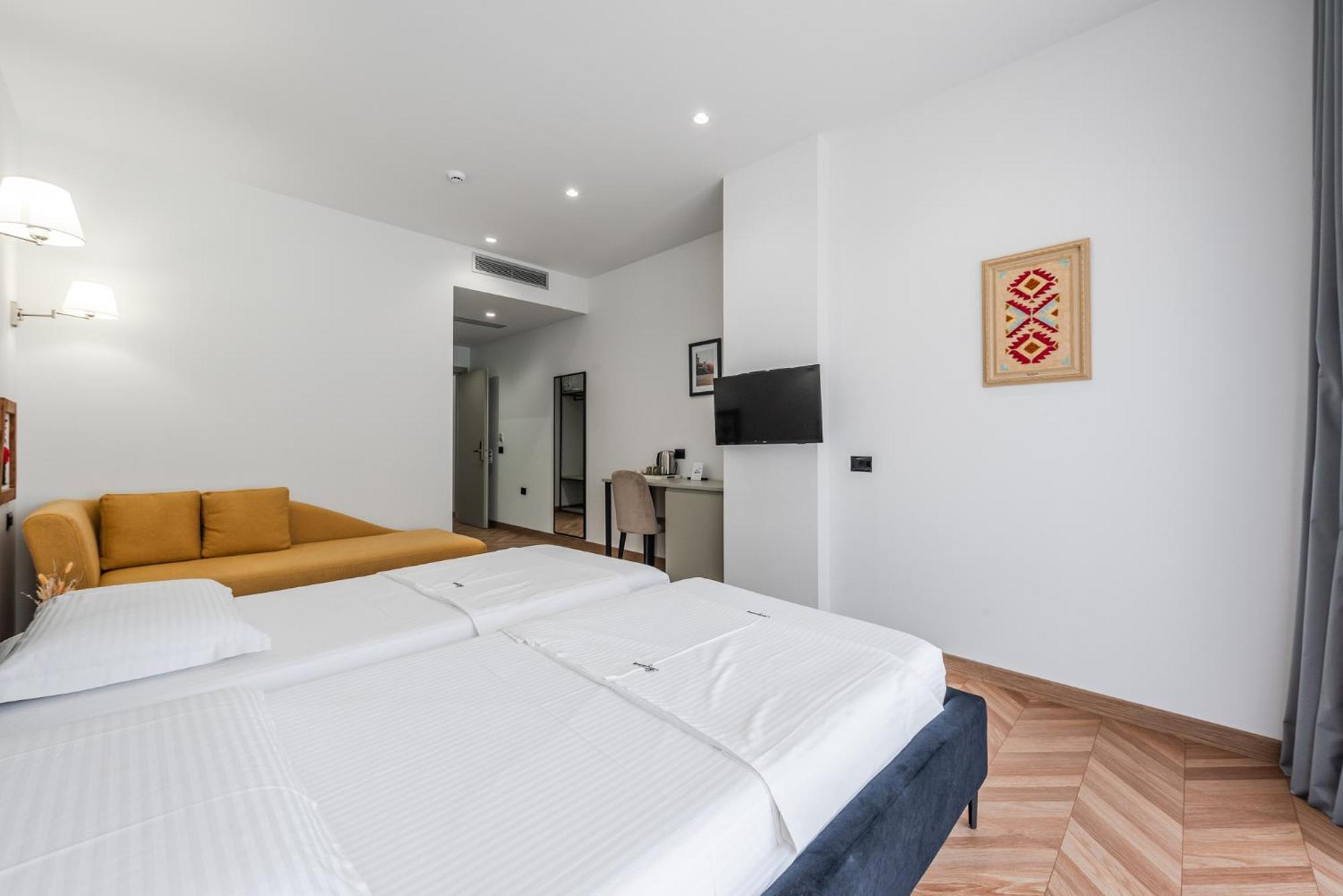 Polifonia City Loft By Kondo Stays Vlorë Εξωτερικό φωτογραφία