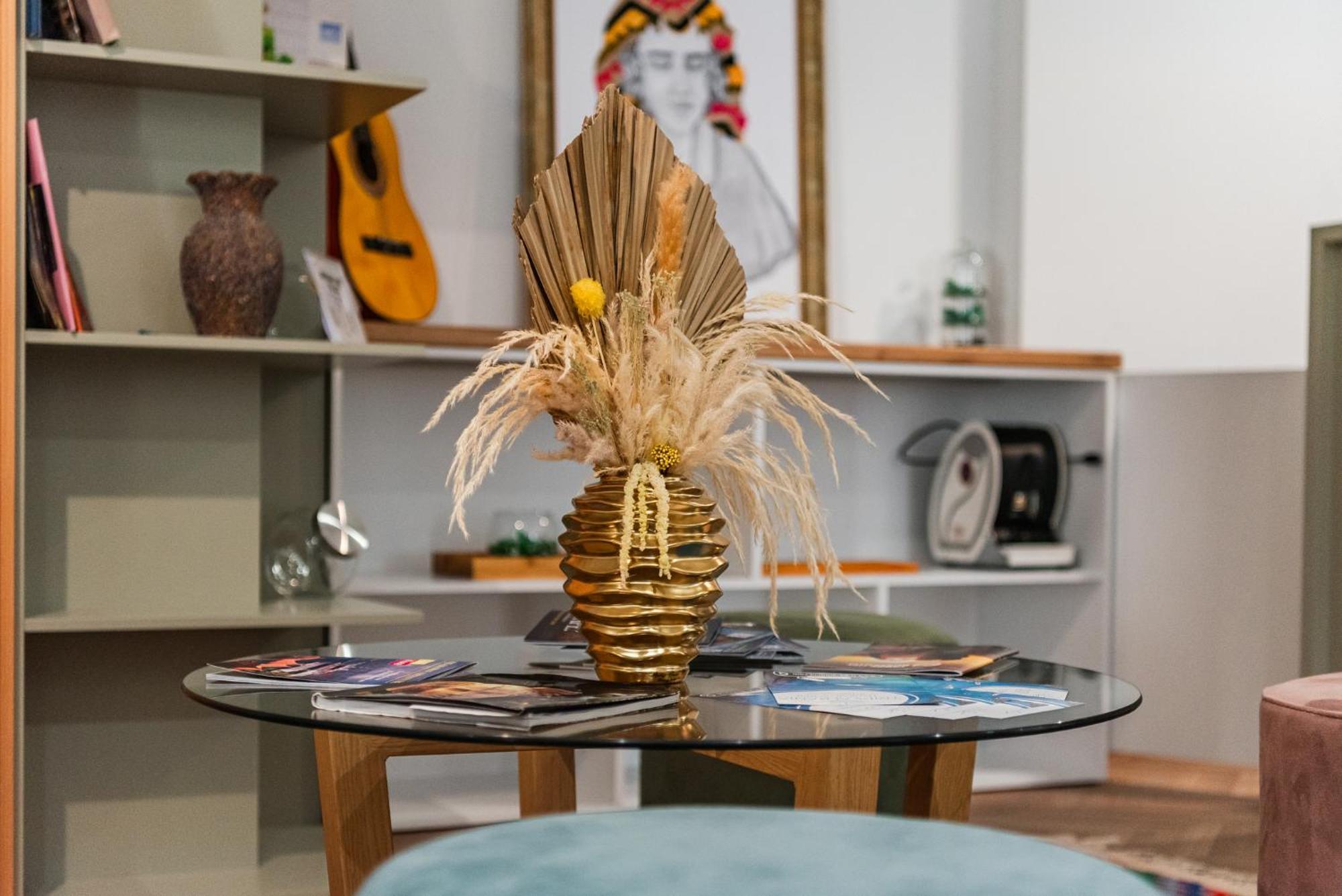 Polifonia City Loft By Kondo Stays Vlorë Εξωτερικό φωτογραφία