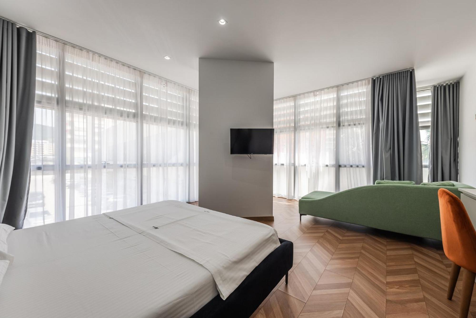 Polifonia City Loft By Kondo Stays Vlorë Εξωτερικό φωτογραφία
