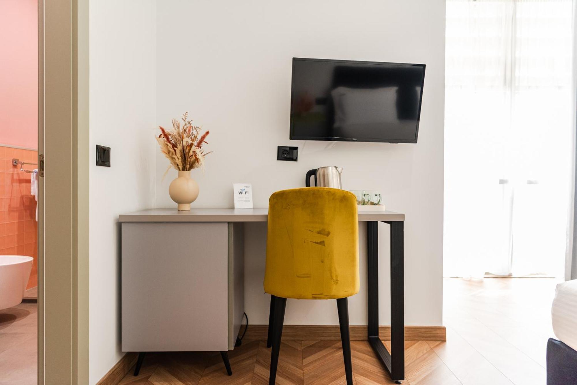 Polifonia City Loft By Kondo Stays Vlorë Εξωτερικό φωτογραφία